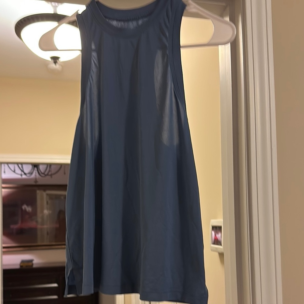 Lululemon Athletica Blue Sleeveless Relaxed Tank Top